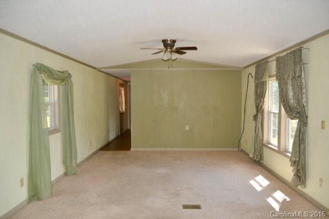 63 Buttercup Lane - Photo 10