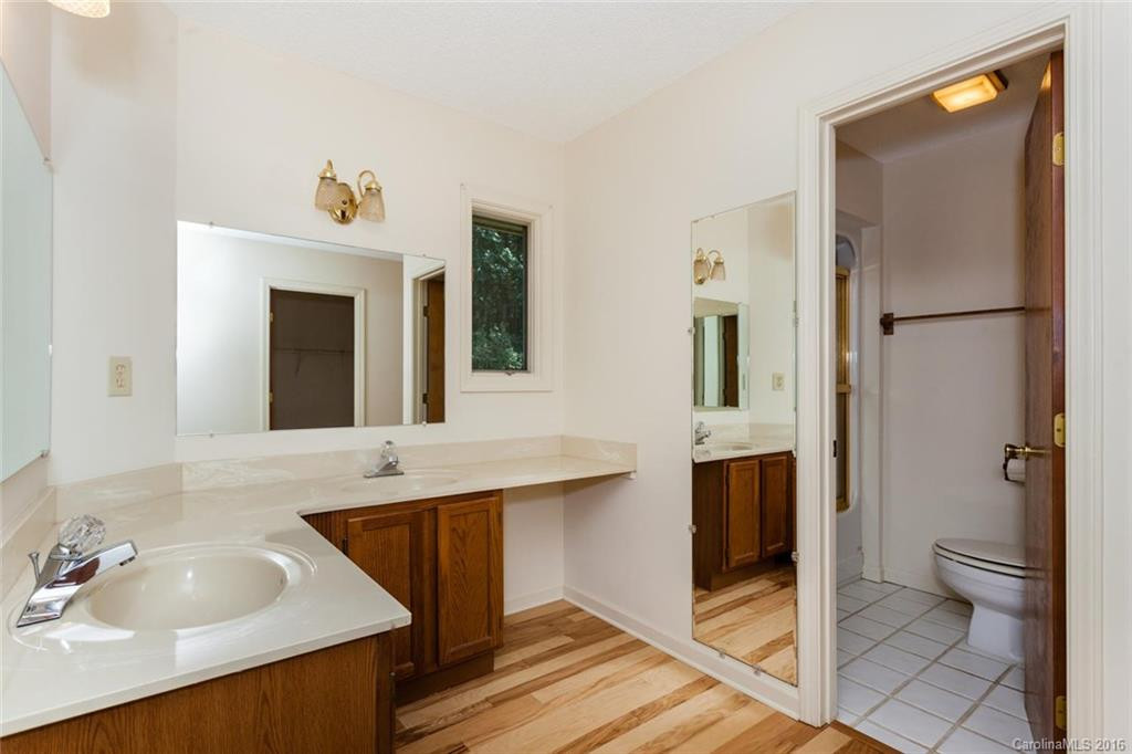 105 Roasted Chestnut Trail - Photo 12