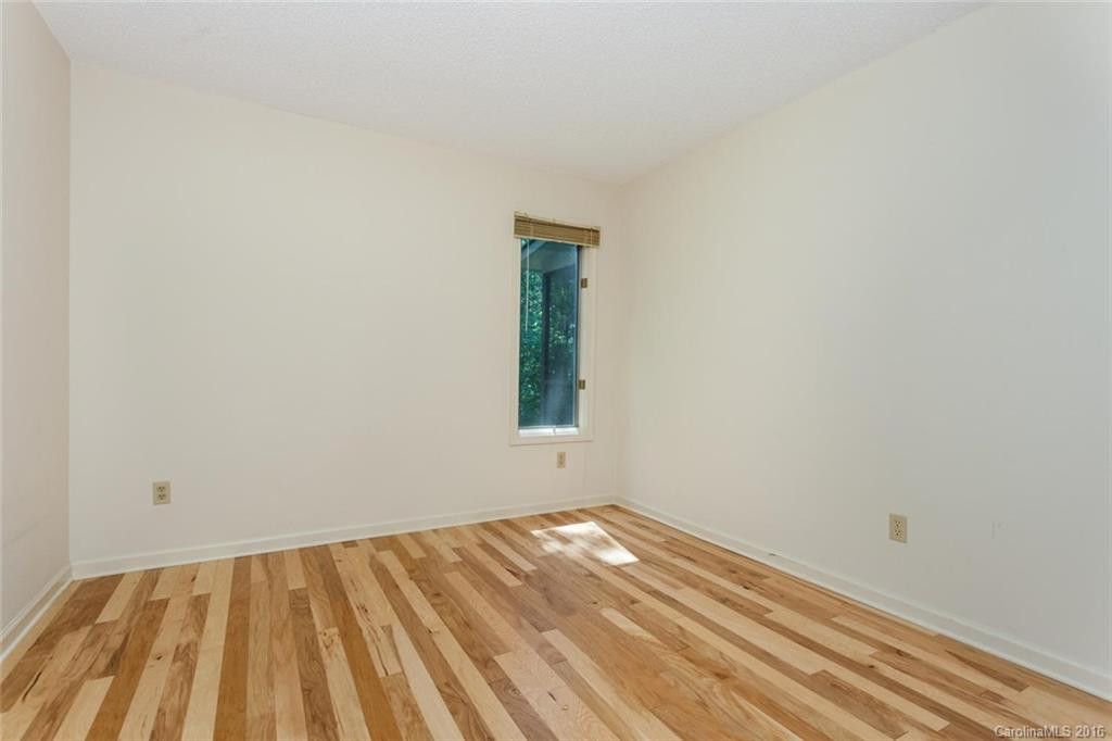 105 Roasted Chestnut Trail - Photo 16