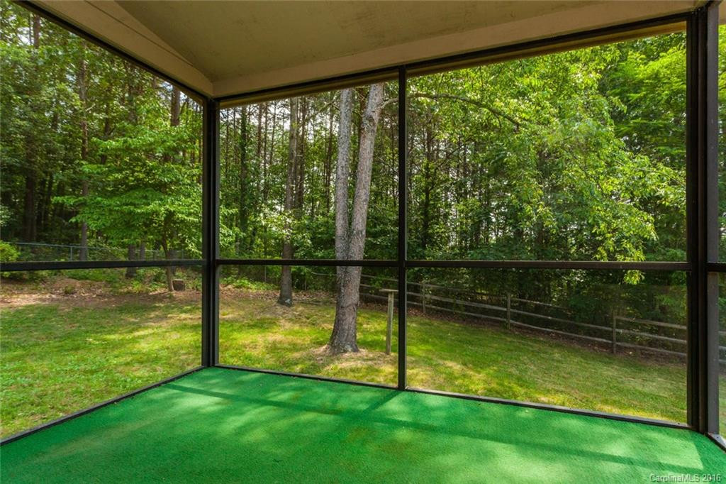 105 Roasted Chestnut Trail - Photo 18