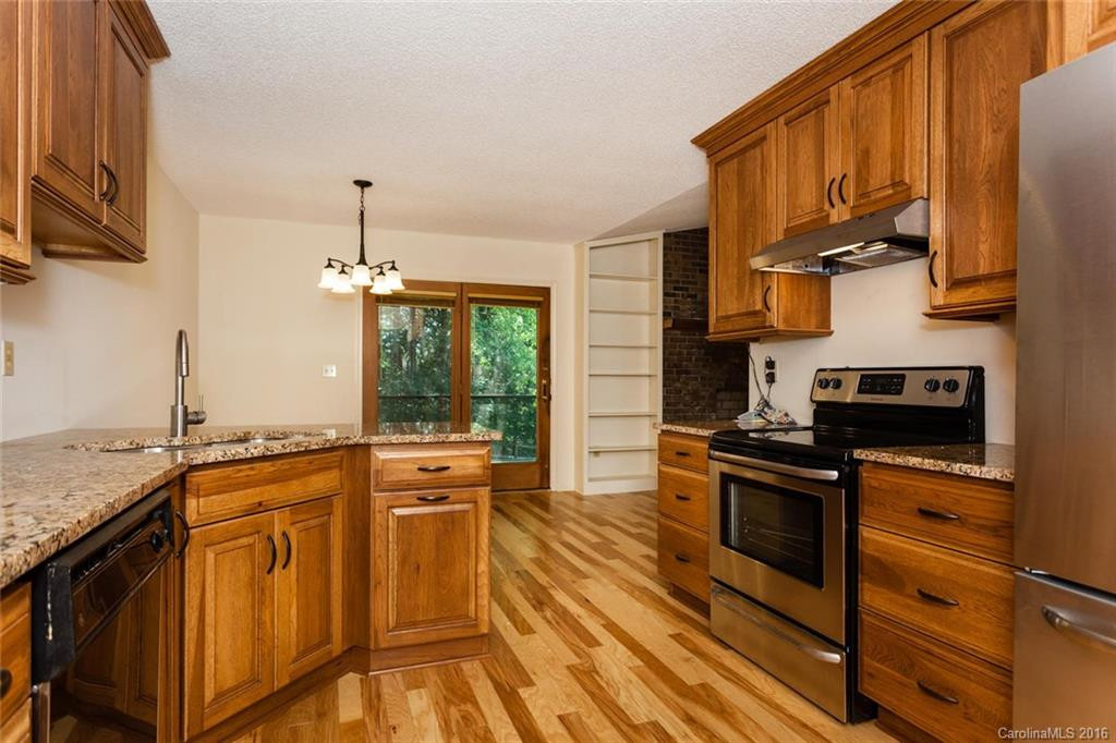 105 Roasted Chestnut Trail - Photo 7
