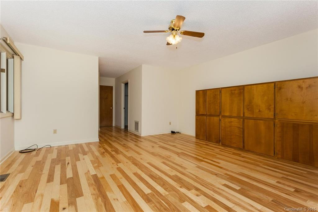 105 Roasted Chestnut Trail - Photo 10