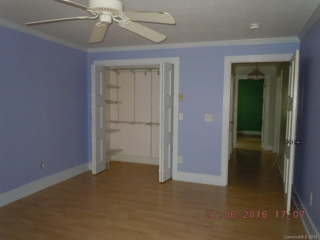 1119 Sulphur Springs Road - Photo 11