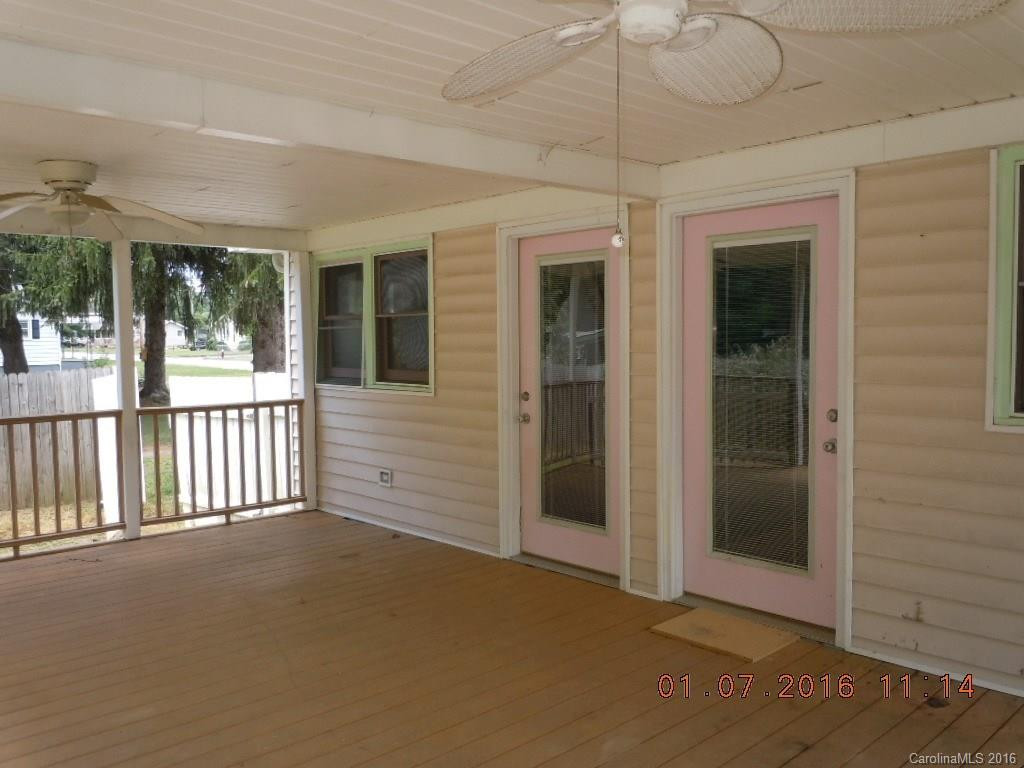 1119 Sulphur Springs Road - Photo 5