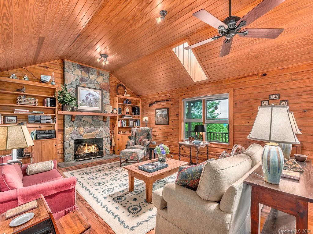 378 Heatherly Heights - Photo 2
