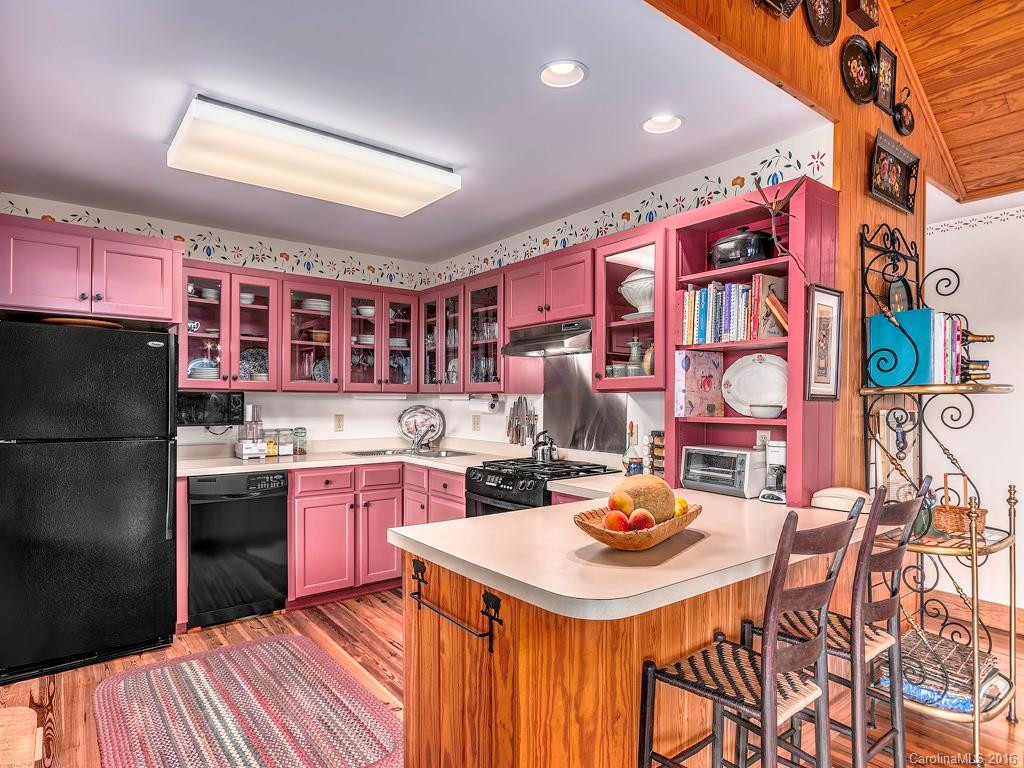378 Heatherly Heights - Photo 5