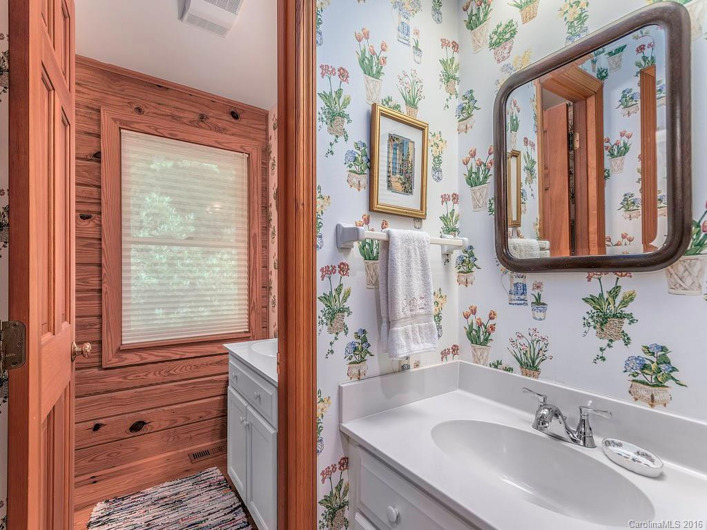 378 Heatherly Heights - Photo 6