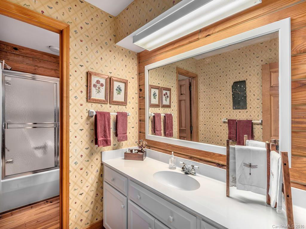 378 Heatherly Heights - Photo 10