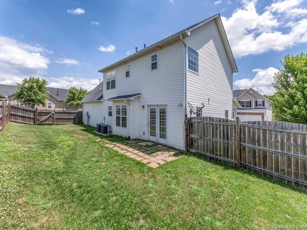 138 Yadkin Road - Photo 12