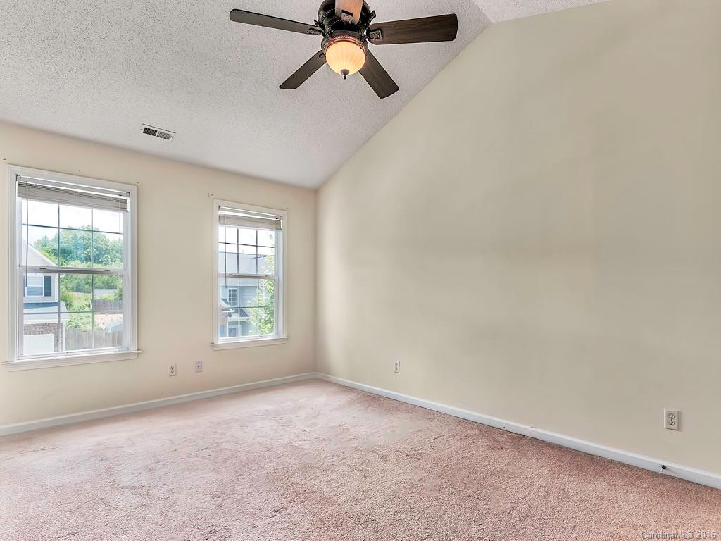 138 Yadkin Road - Photo 7