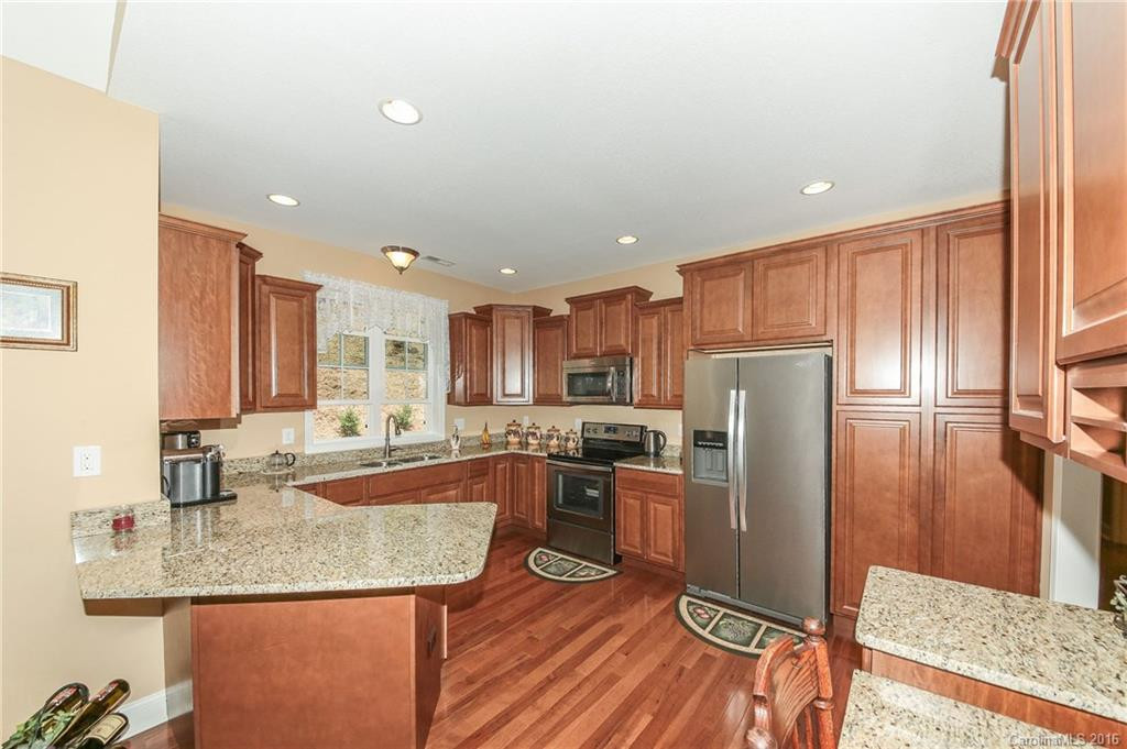 218 Crab Meadow Drive #13 - Photo 12