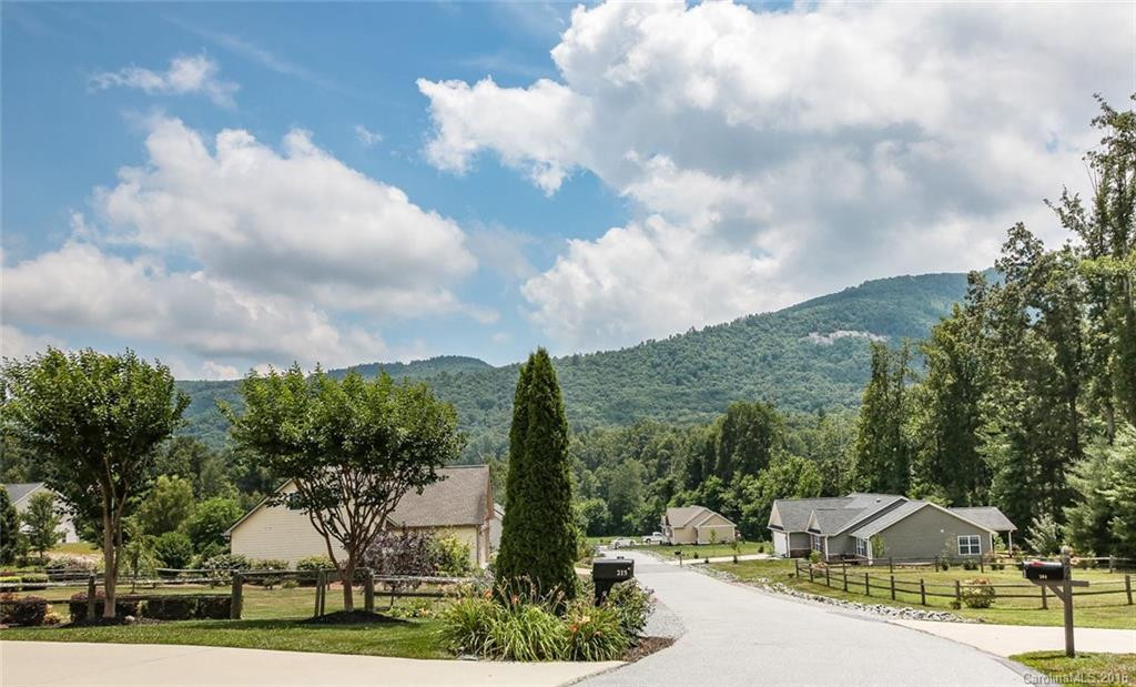 218 Crab Meadow Drive #13 - Photo 3