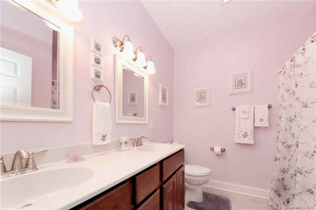 218 Crab Meadow Drive #13 - Photo 23