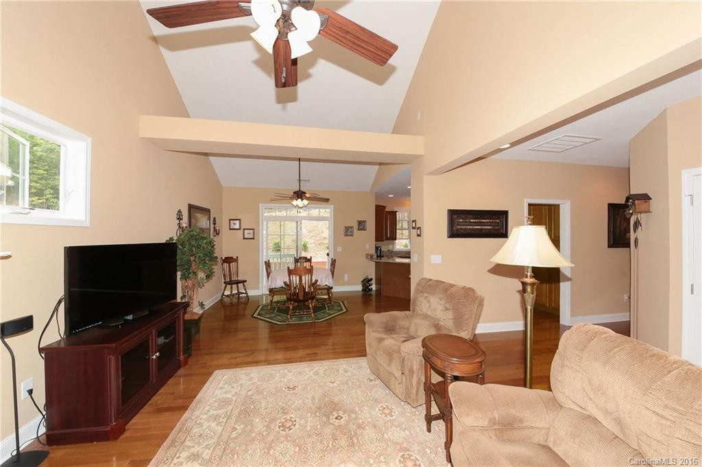 218 Crab Meadow Drive #13 - Photo 6