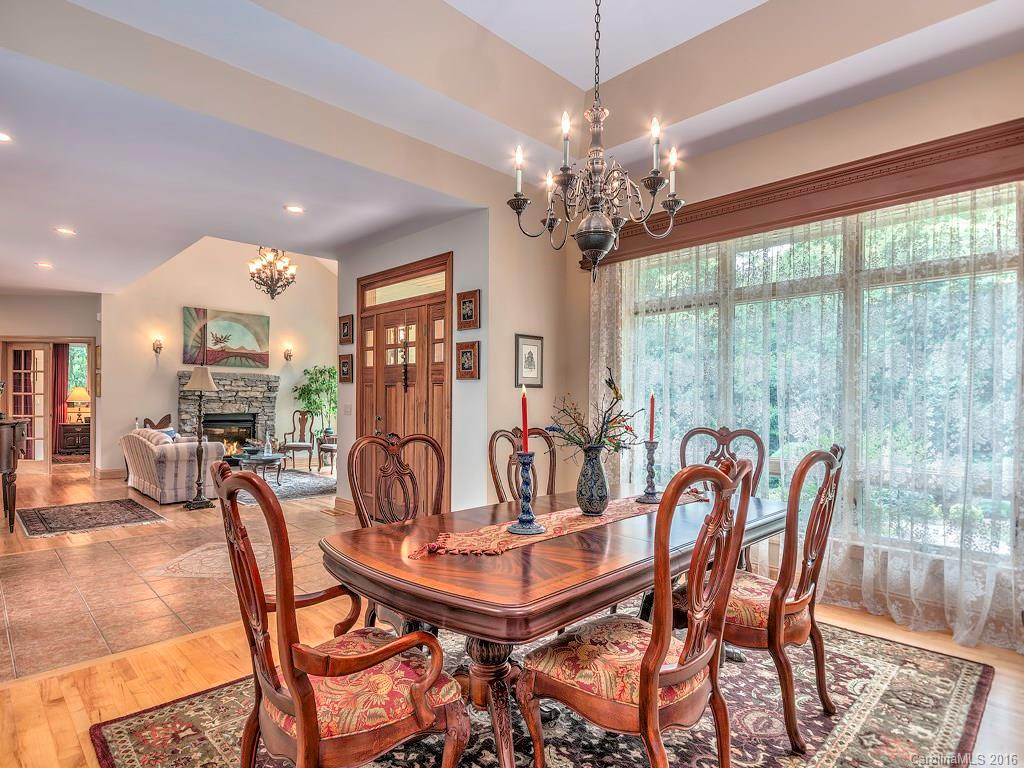 180 Lobelia Lane - Photo 4