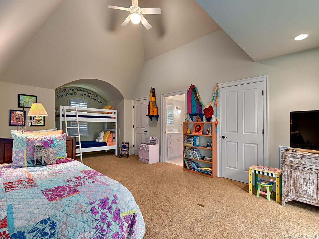 39 Cedar Hill Drive #10 - Photo 18