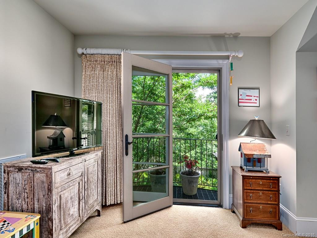39 Cedar Hill Drive #10 - Photo 19