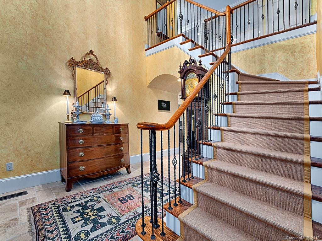 39 Cedar Hill Drive #10 - Photo 3