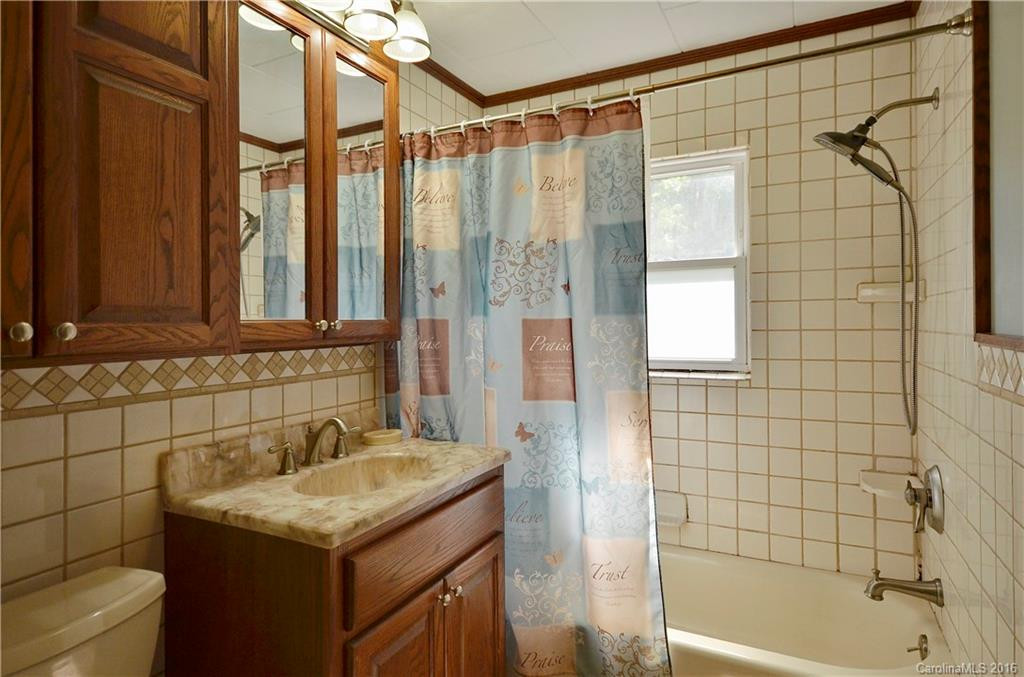 22 Curtis Drive - Photo 8