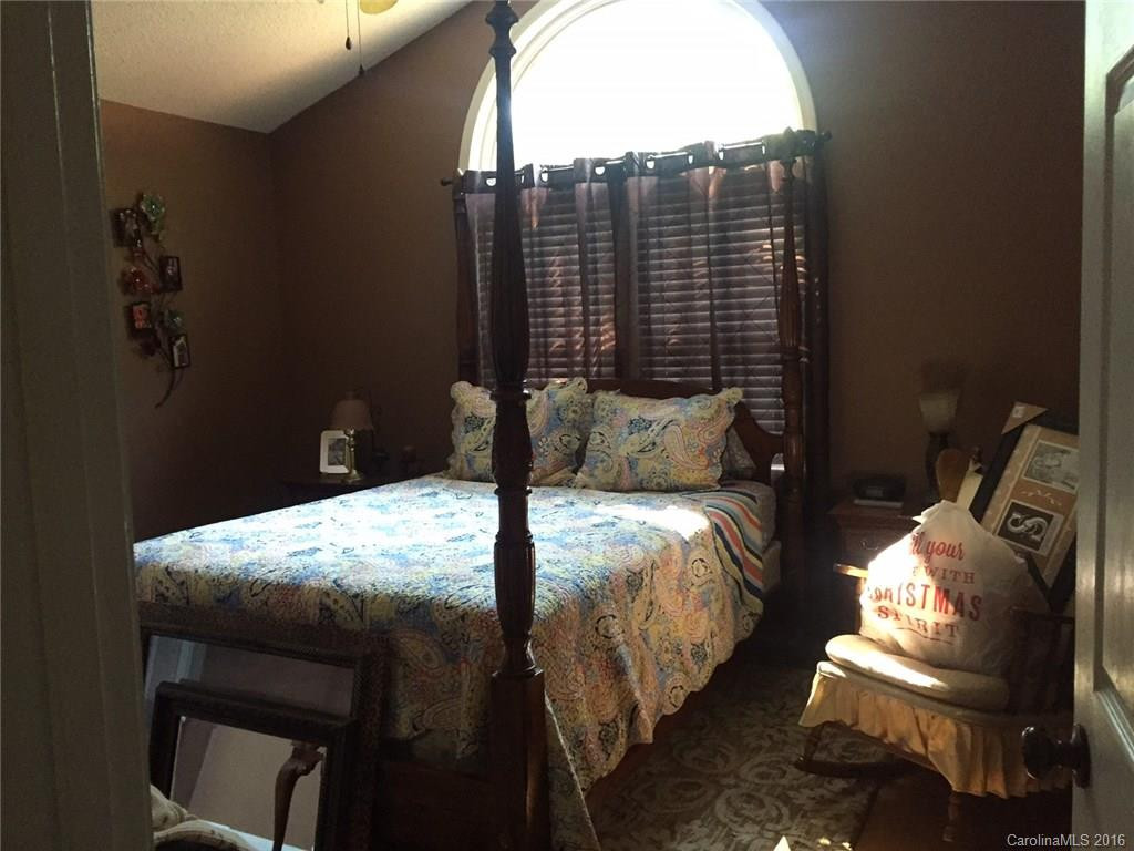 145 Ashlyn Lane #6 - Photo 11