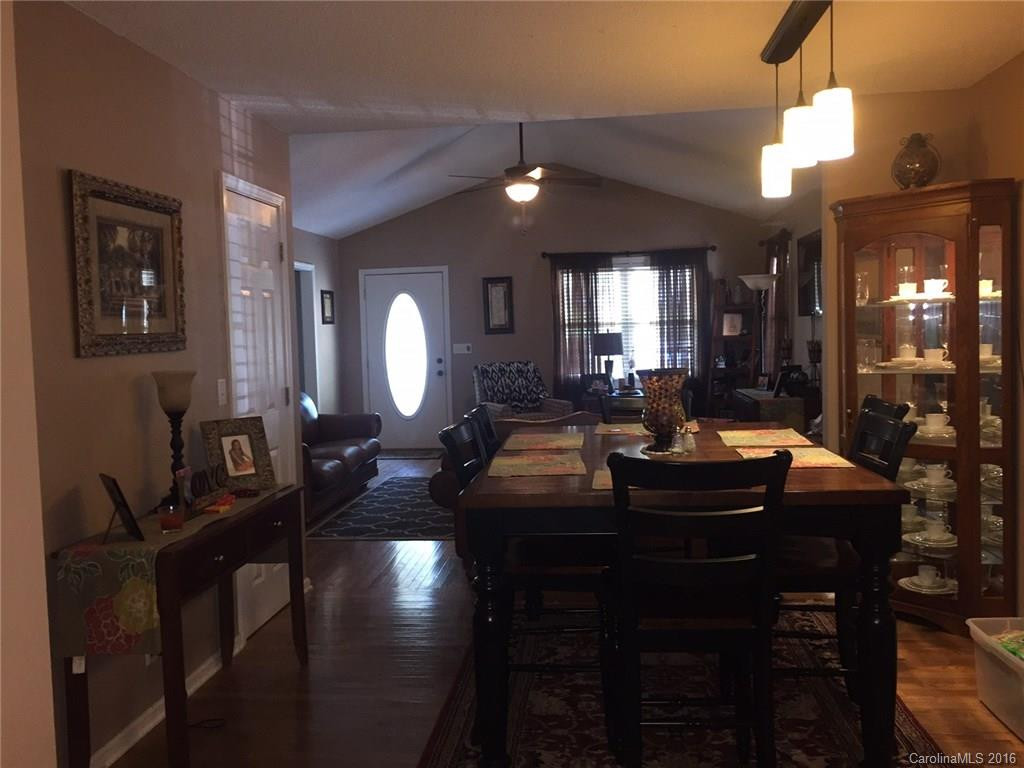 145 Ashlyn Lane #6 - Photo 6