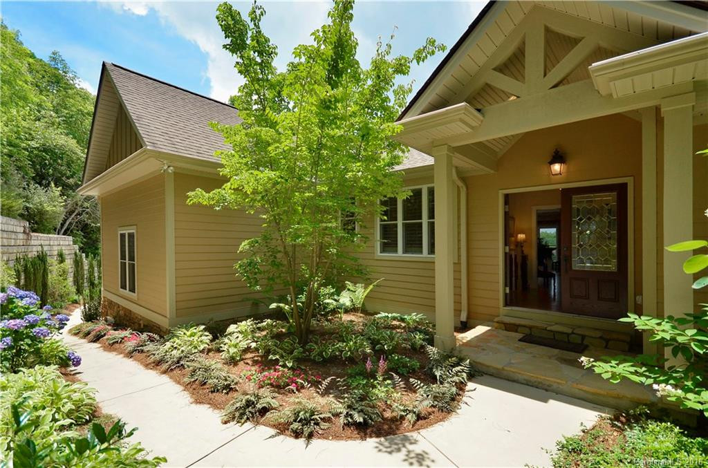 110 Waterfall Cove