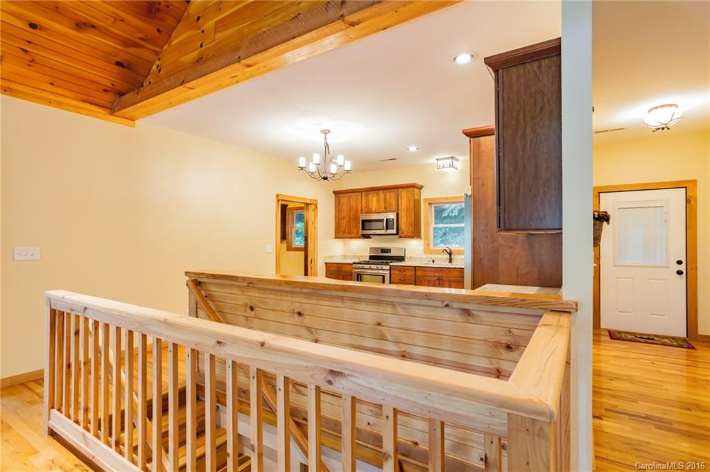 82 Hawk Nest Road - Photo 10