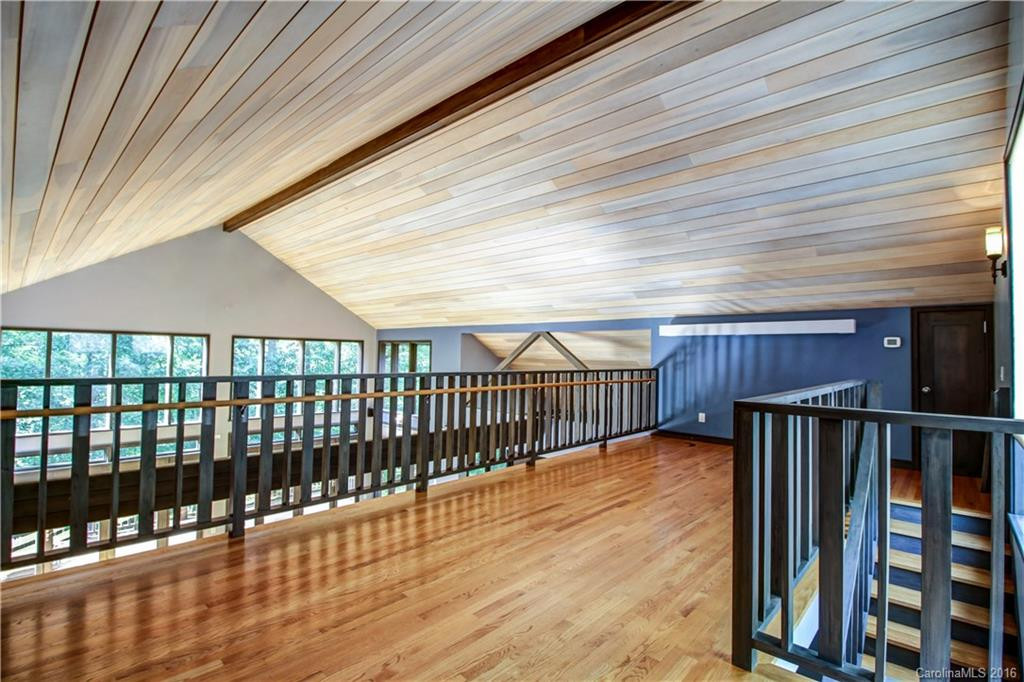 415 Lake Hill Farm Road - Photo 3
