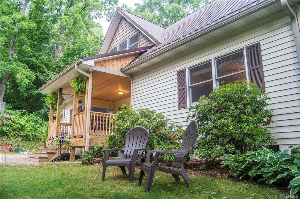 376 Lenwood Drive - Photo 2