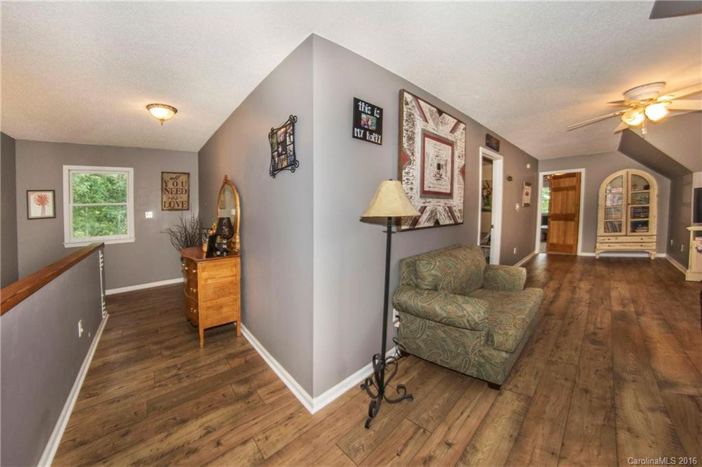 376 Lenwood Drive - Photo 15