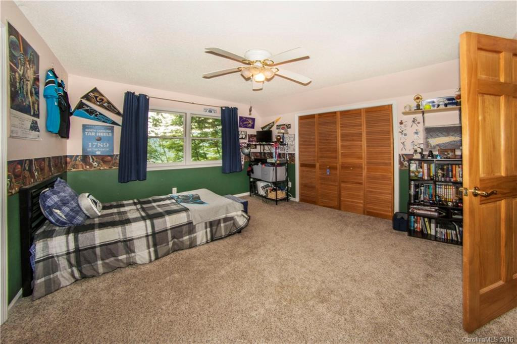 376 Lenwood Drive - Photo 18