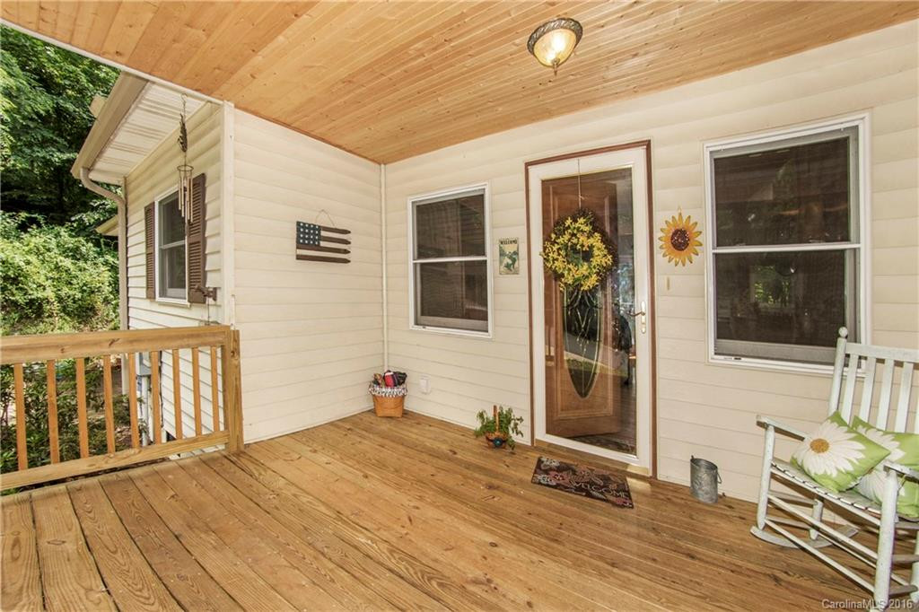 376 Lenwood Drive - Photo 3