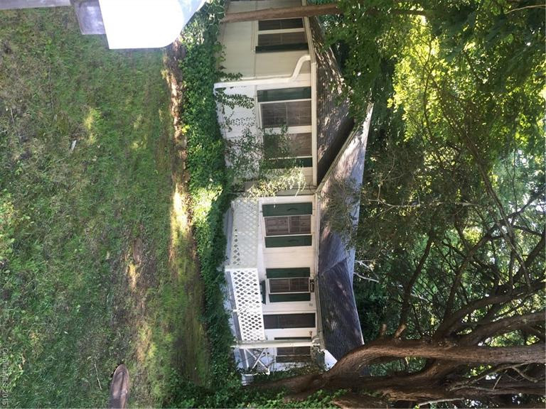 22 Moore Circle - Photo 2