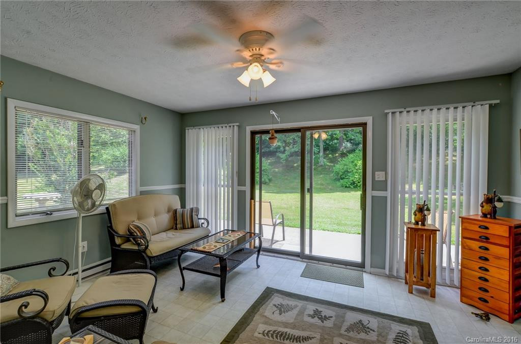 19 Vista Drive - Photo 18