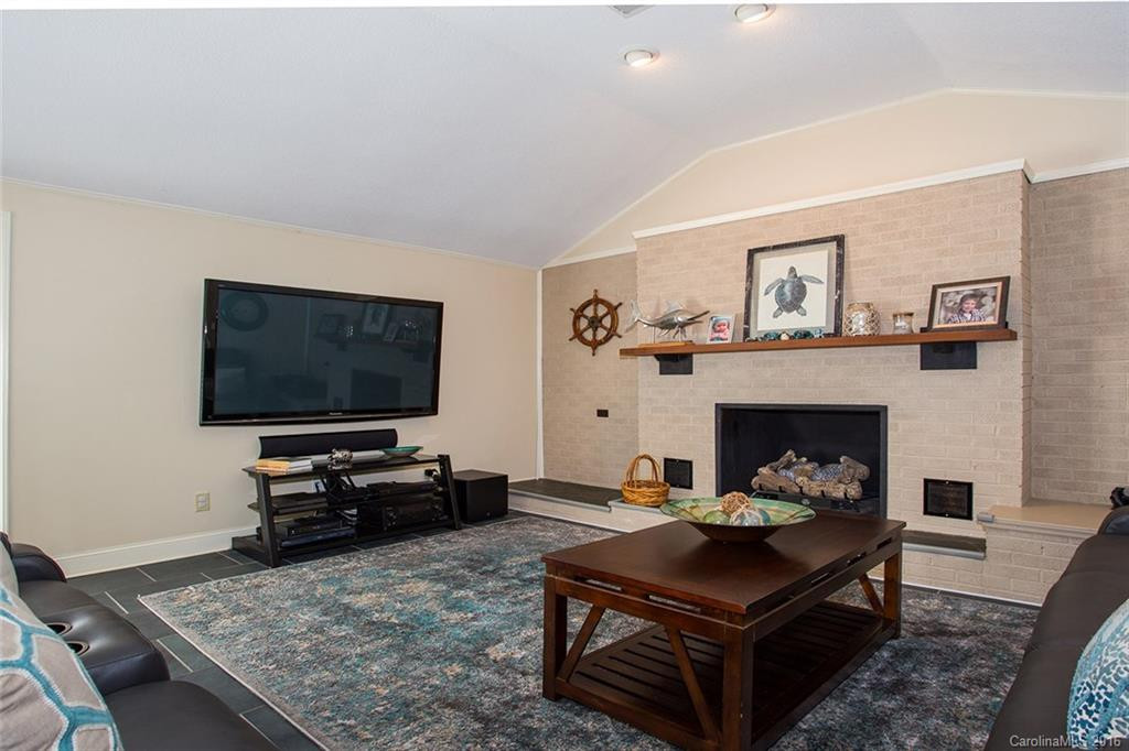 19 Eastview Circle - Photo 17
