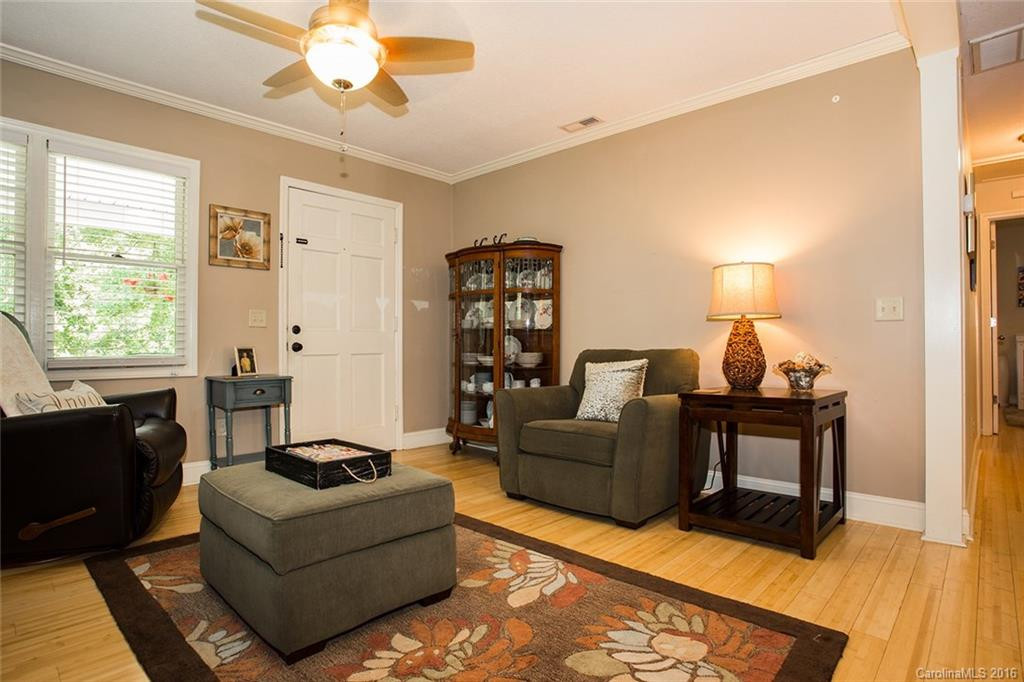 19 Eastview Circle - Photo 6