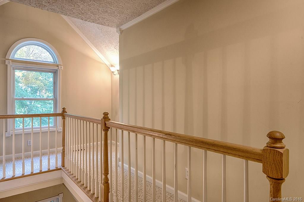 975 Apple Creek Road - Photo 16