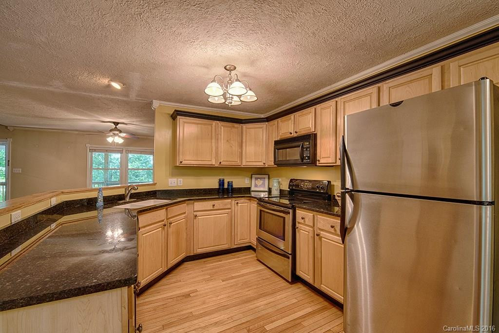 975 Apple Creek Road - Photo 10