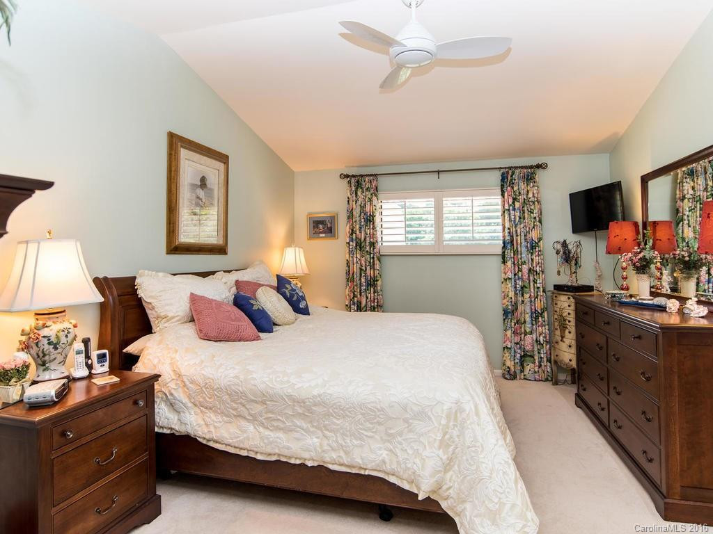 111 Deerlake Drive #111 - Photo 16