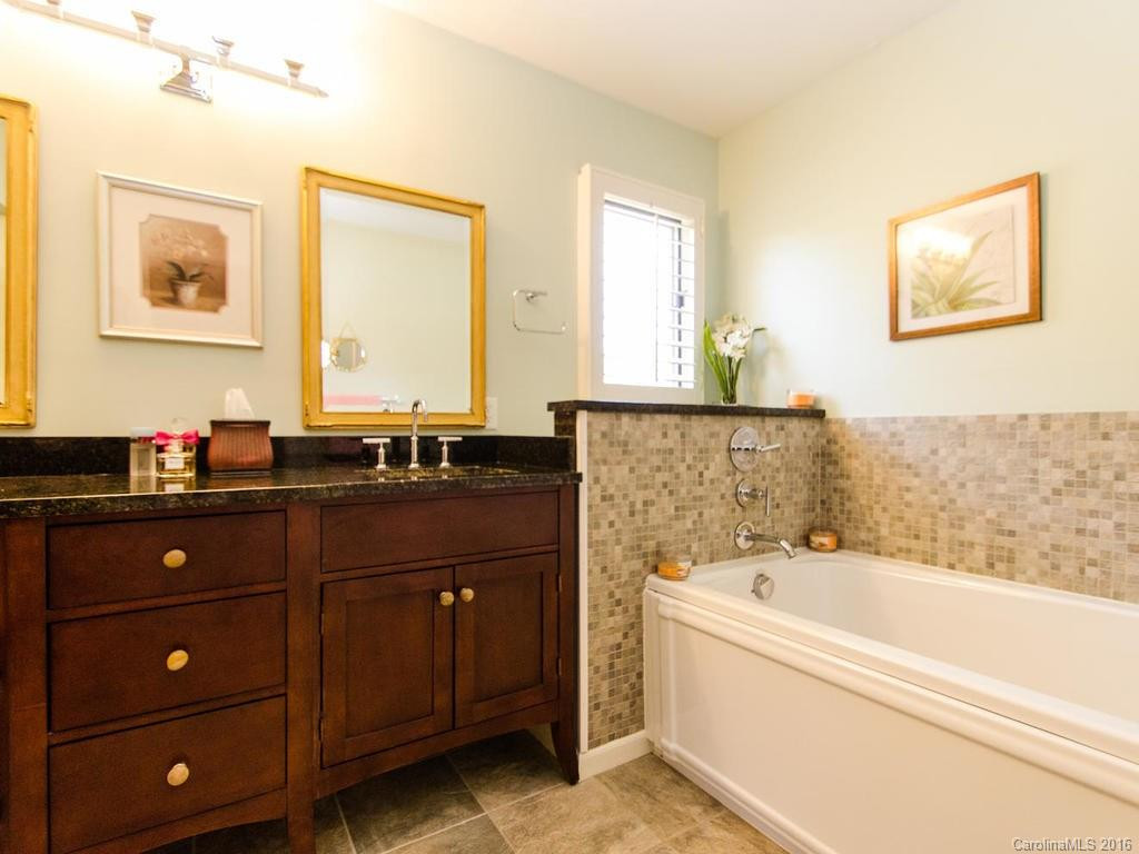 111 Deerlake Drive #111 - Photo 18