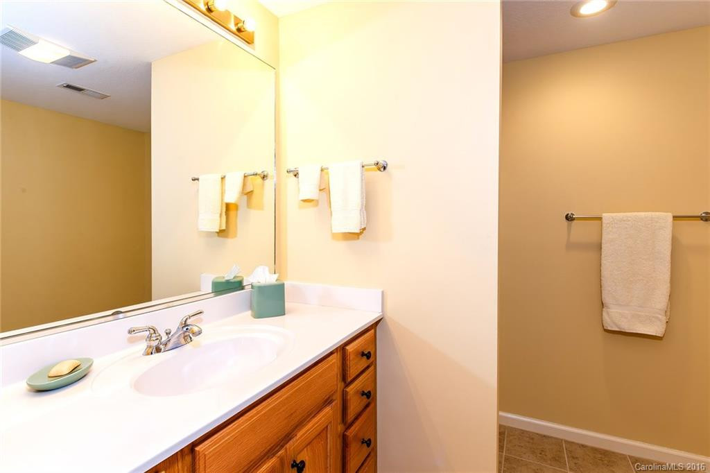 136 Galuyasdi Court - Photo 20