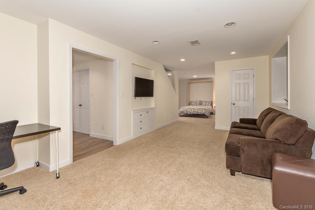6 Shadowbrook Drive - Photo 18