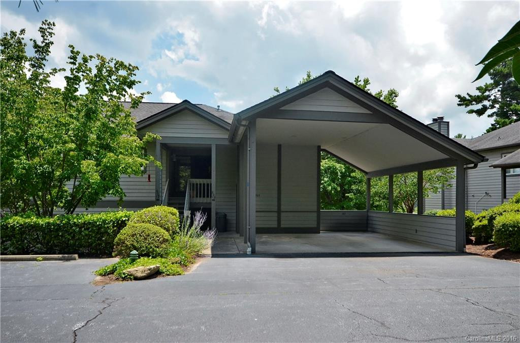 207 Golfside Drive #207