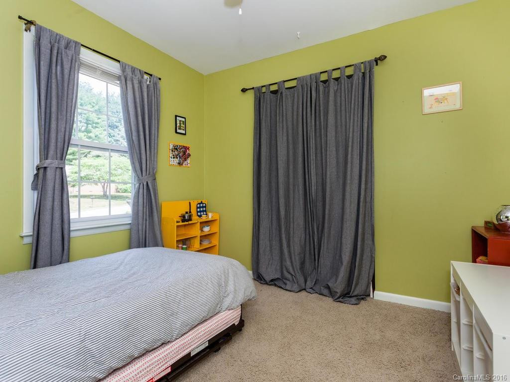 149 Castlerock Drive - Photo 17