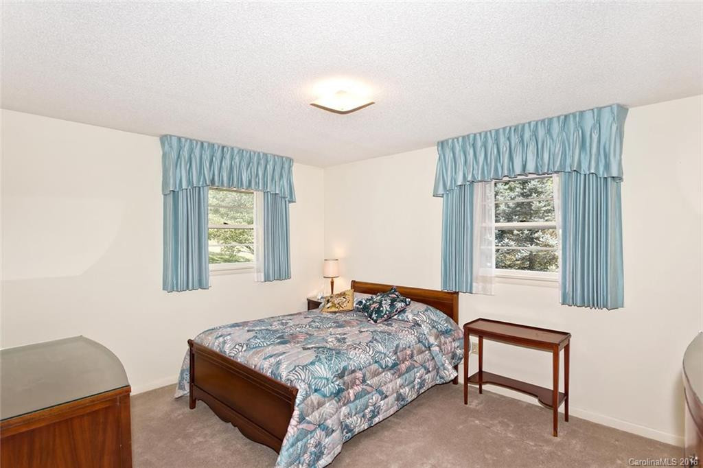 16 Holly Hill Drive #22 - Photo 11