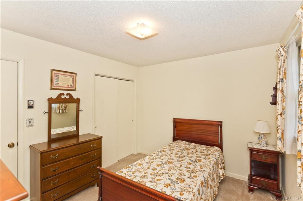 16 Holly Hill Drive #22 - Photo 13