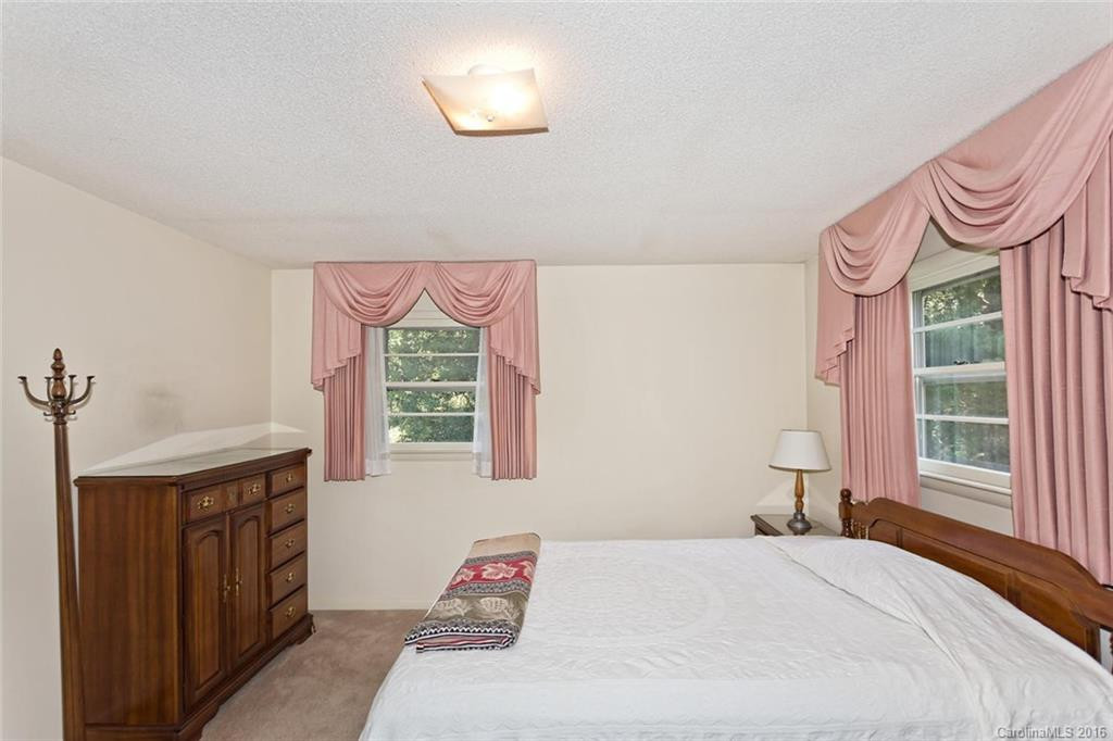 16 Holly Hill Drive #22 - Photo 9