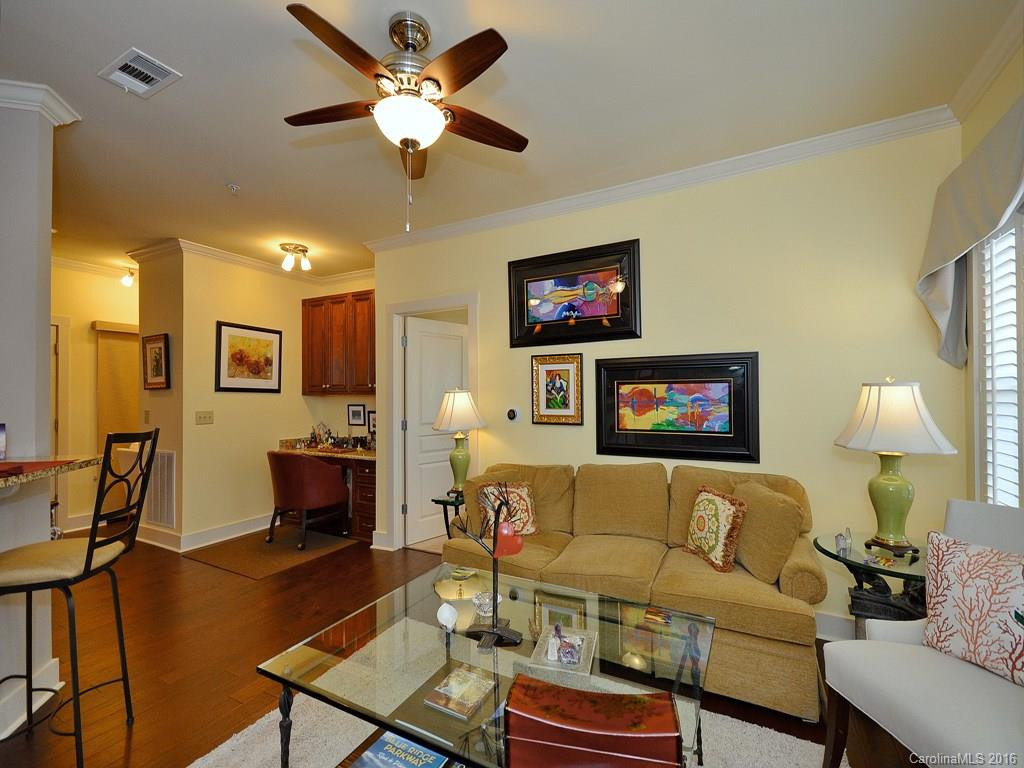 9 Kenilworth Knoll #225 - Photo 3