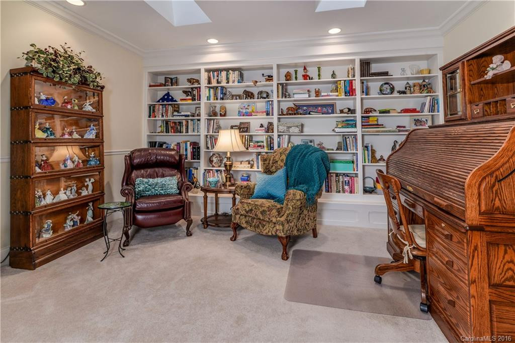 101 Maple Hill Drive - Photo 14