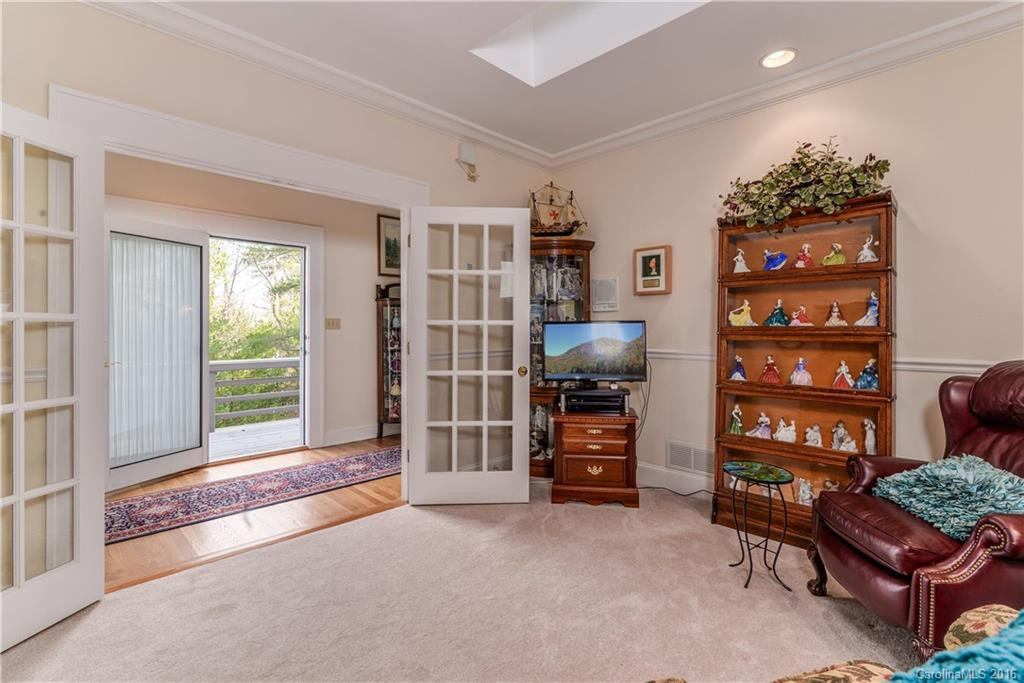 101 Maple Hill Drive - Photo 15